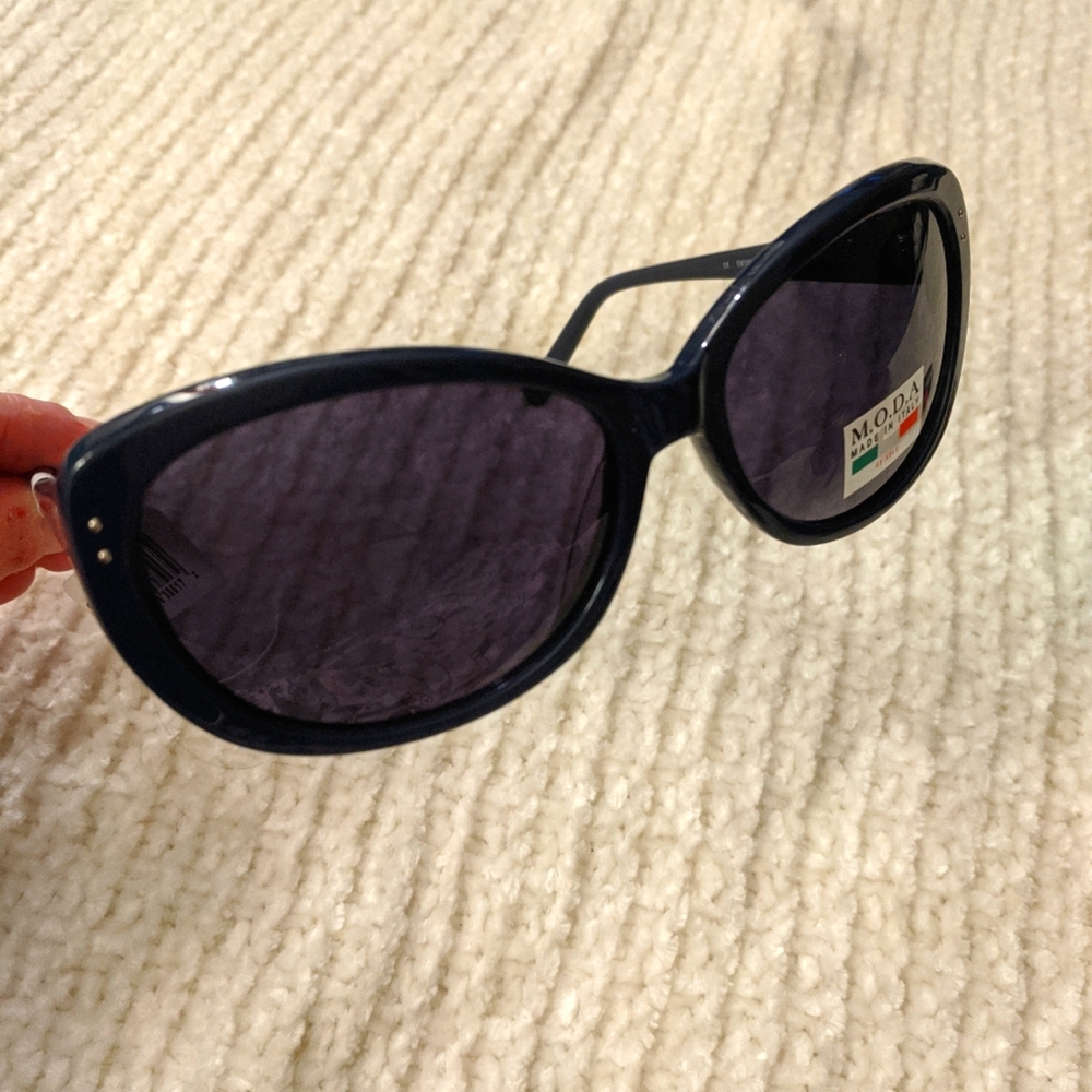 NWT! MODA Sunglasses (Made In Italy)